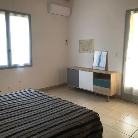 Le Romulus Villa Roumoules Room photo